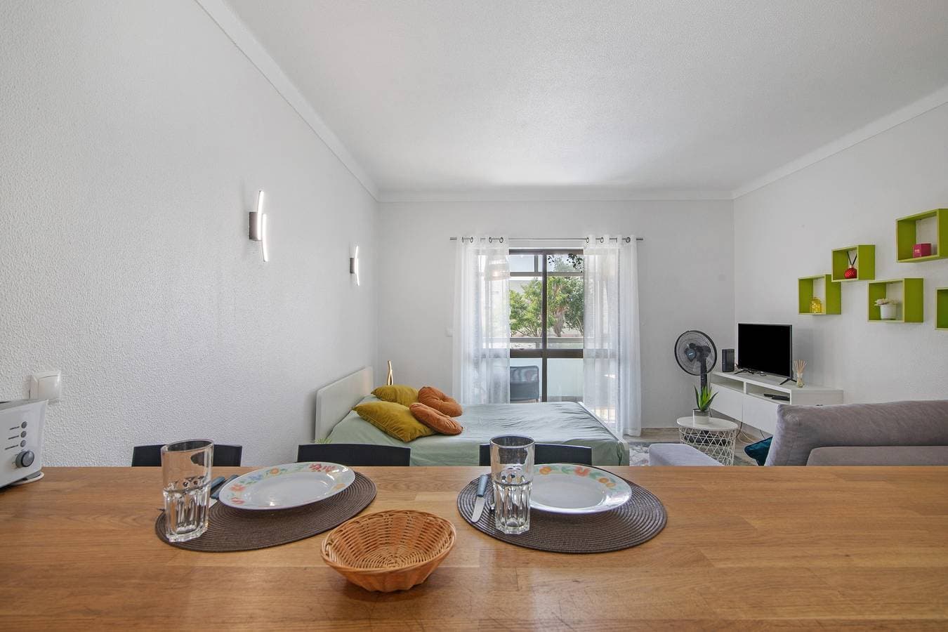 Foto 8 von 21: Ferienwohnung 'Remodelado Próximo Da Praia' mit Balkon und Wi-Fi