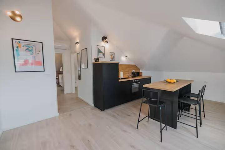 Capello- NEW apartment with a Old Town view 1