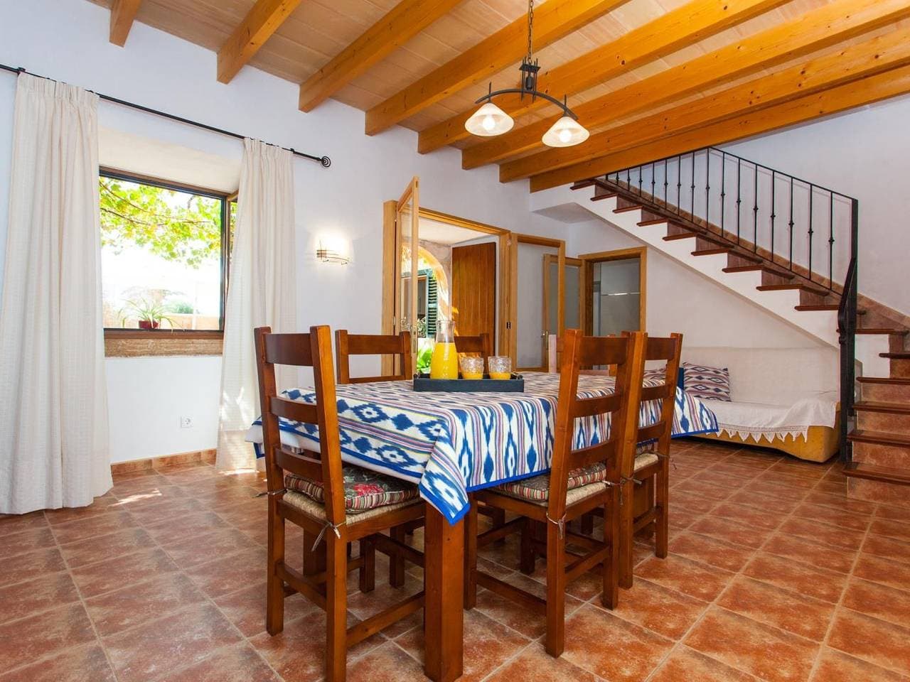 Foto 5 von 17: Villa Paula. Mallorquinischem Charakter