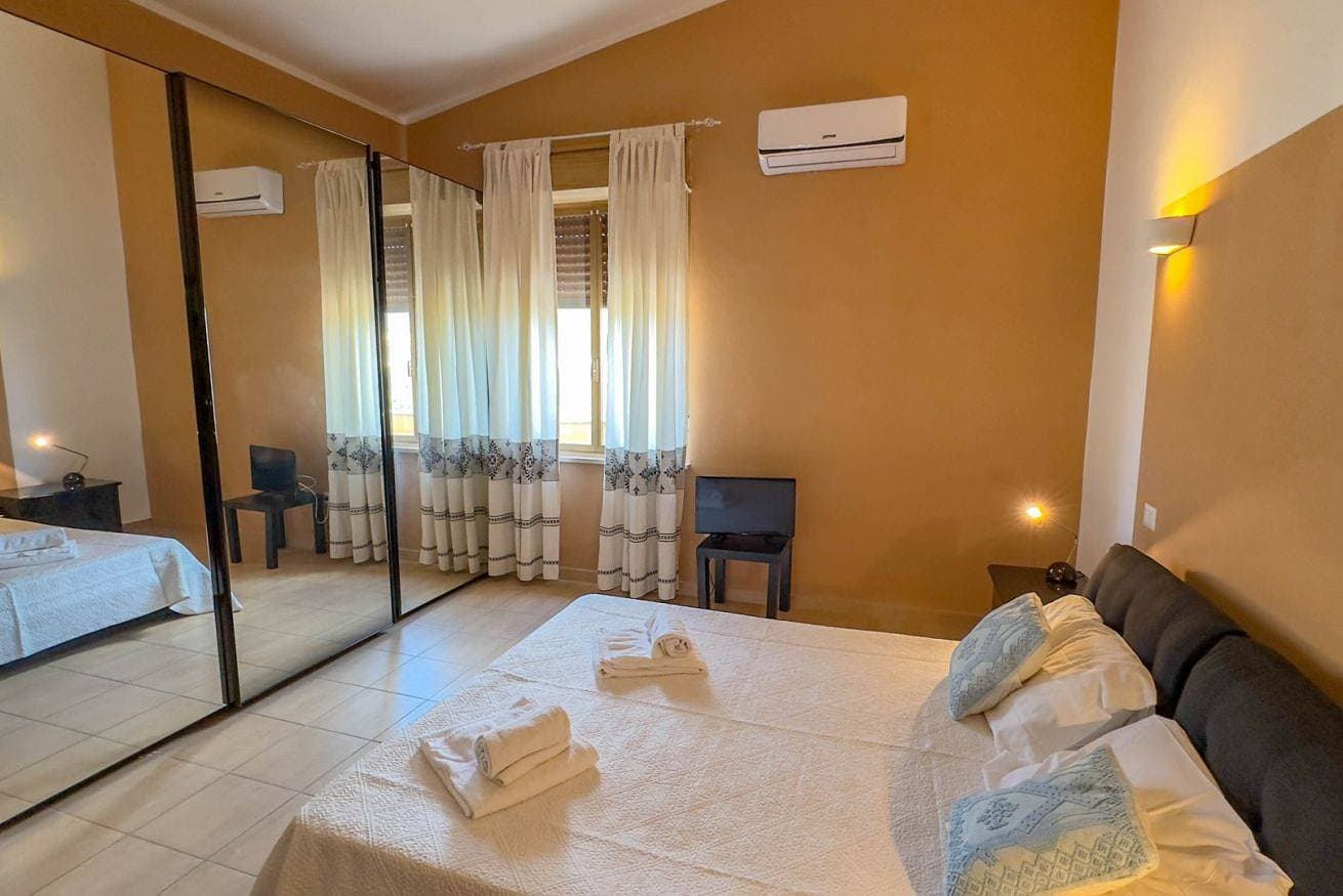 Foto 3 von 12: Su Recreu 'E Mare 303- Doppelzimmer