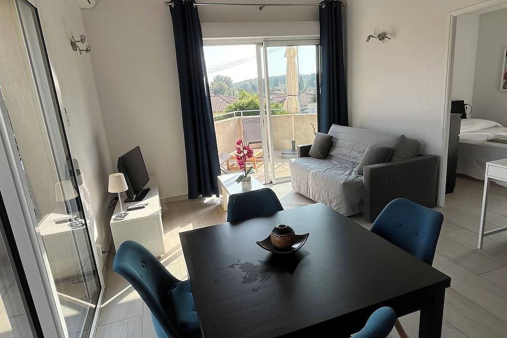 Foto 12 von 30: Wohnung T2,40 m2, klimatisiert, 3 Terrassen, 350 m vom Strand entfernt. Privatparkplatz.