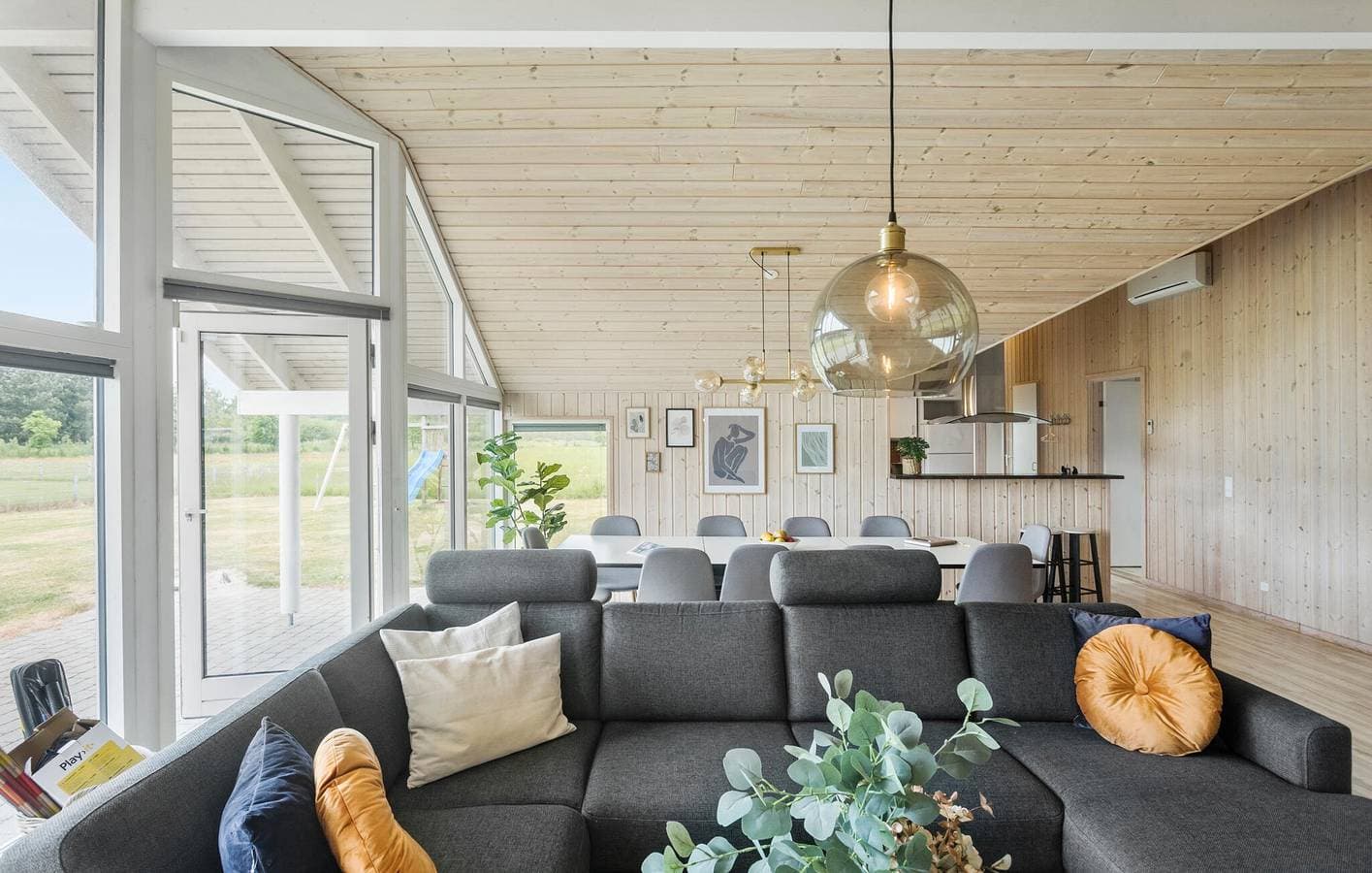 Foto 10 von 18: Ferienhaus für 8 Personen mit Whirlpool