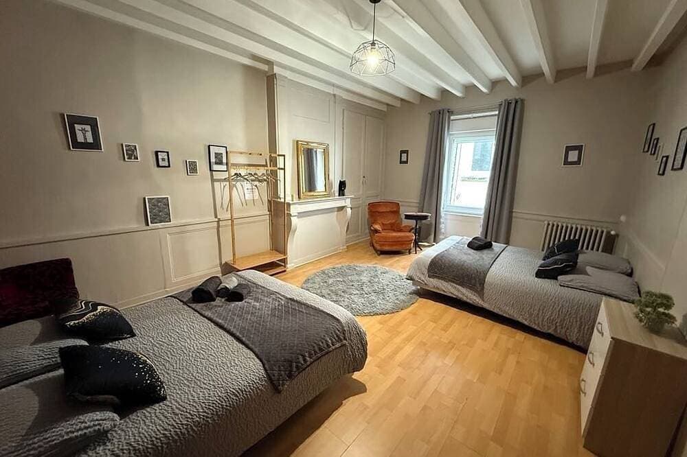Foto 5 von 28: Charmante Maison de 160 m2, à Proximité de Tous les Commerces