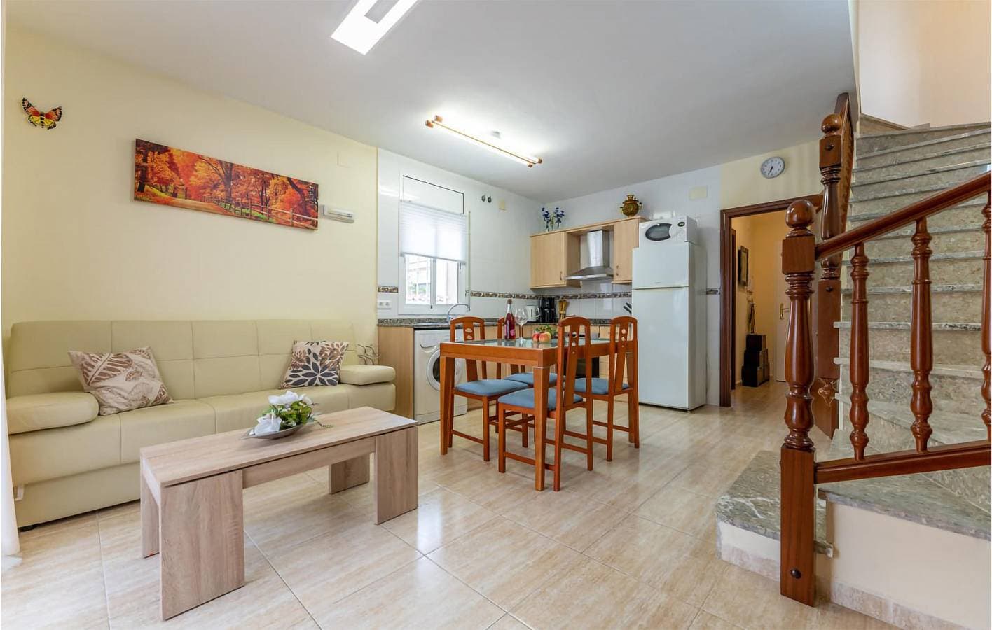 Foto 8 von 37: 68 qm Wohnung mit AC, Parkplatz, Pool & WiFi
