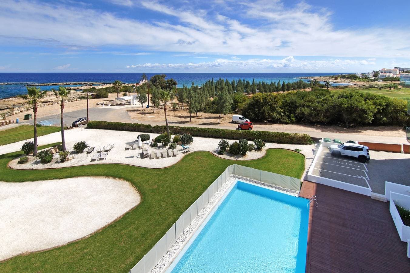 Foto 4 von 32: Ferienwohnung für 4 Personen mit Pool
