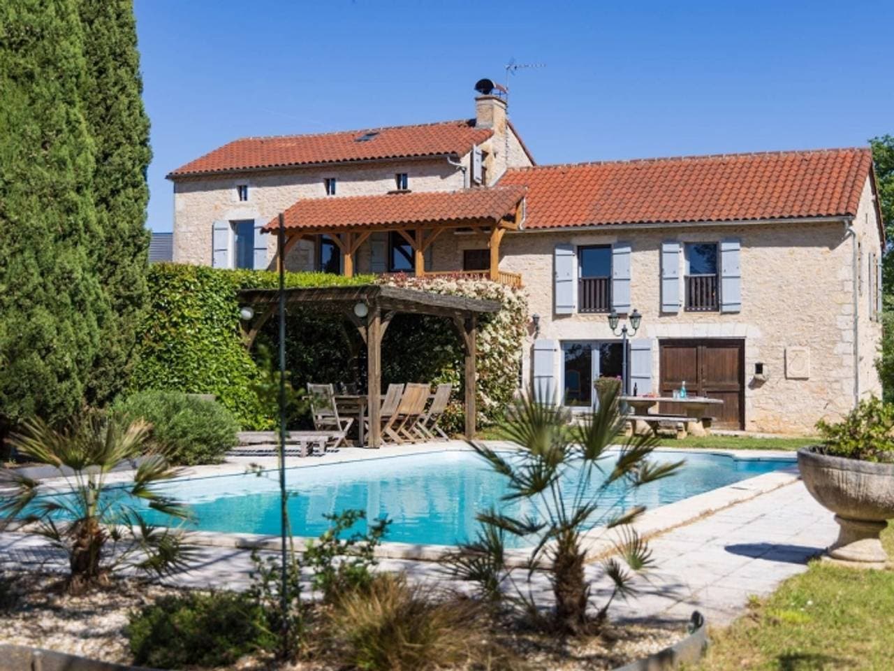 Foto 7 von 23: Villa mit Pool und Parkplatz - 12 Pers.