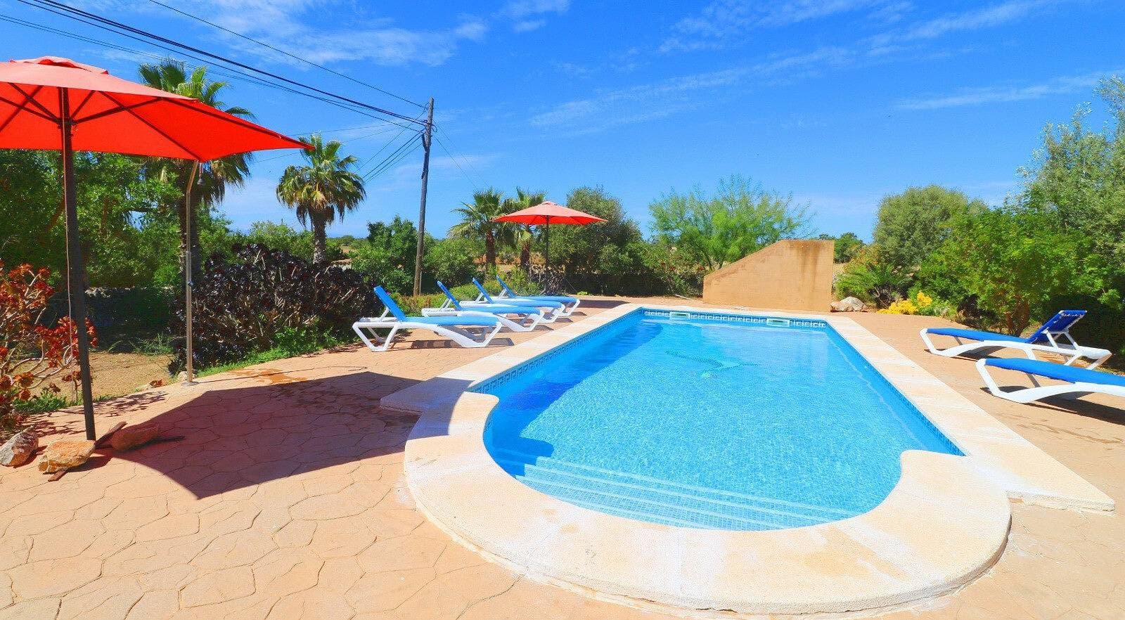 Foto 3 von 33: Landhaus „Can Cova“ mit privatem Pool und WLAN