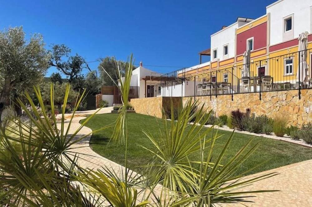 Foto 9 von 30: Eira House | Spacious wing with a private garden for 12 people