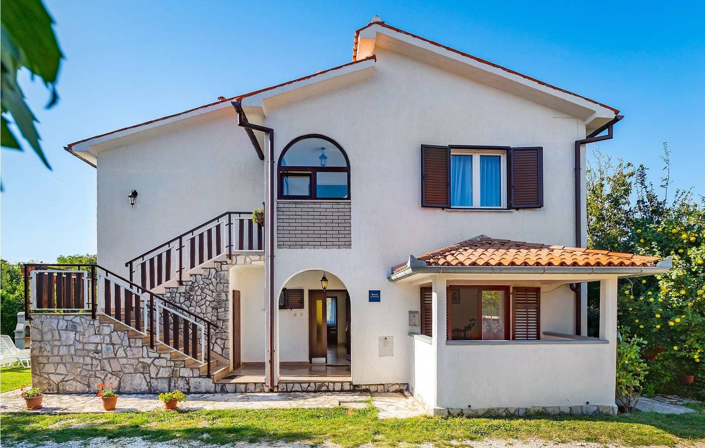 Foto 4 von 29: Charmante 61 m² große Wohnung mit Terrasse, WLAN und Parkplatz in der Nähe von Presika