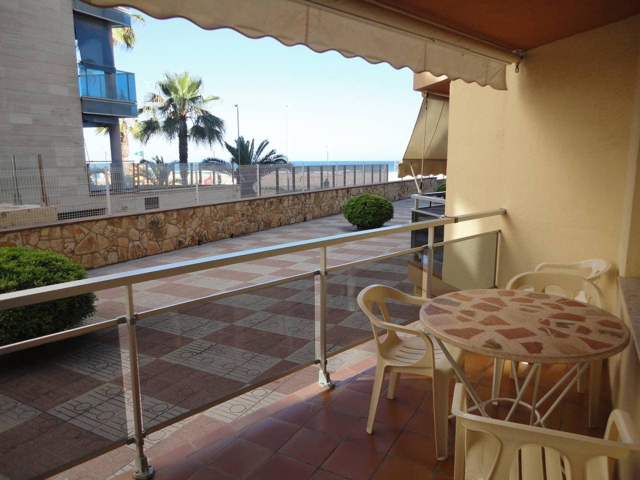 Appartement en bord de mer avec piscine et parking - Torredembarra 1