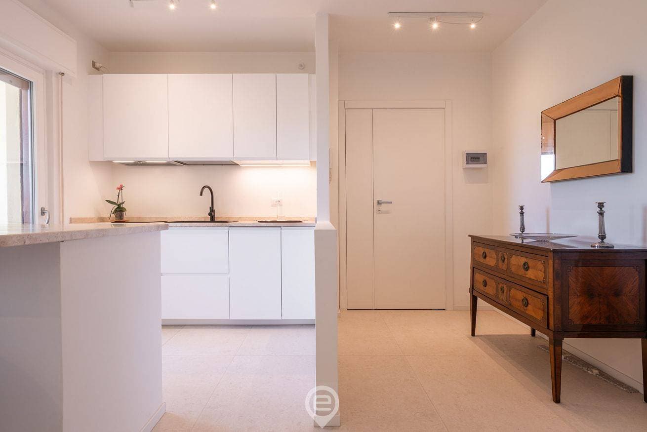 Foto 11 von 34: Ferienwohnung für 2 Personen mit Meerblick