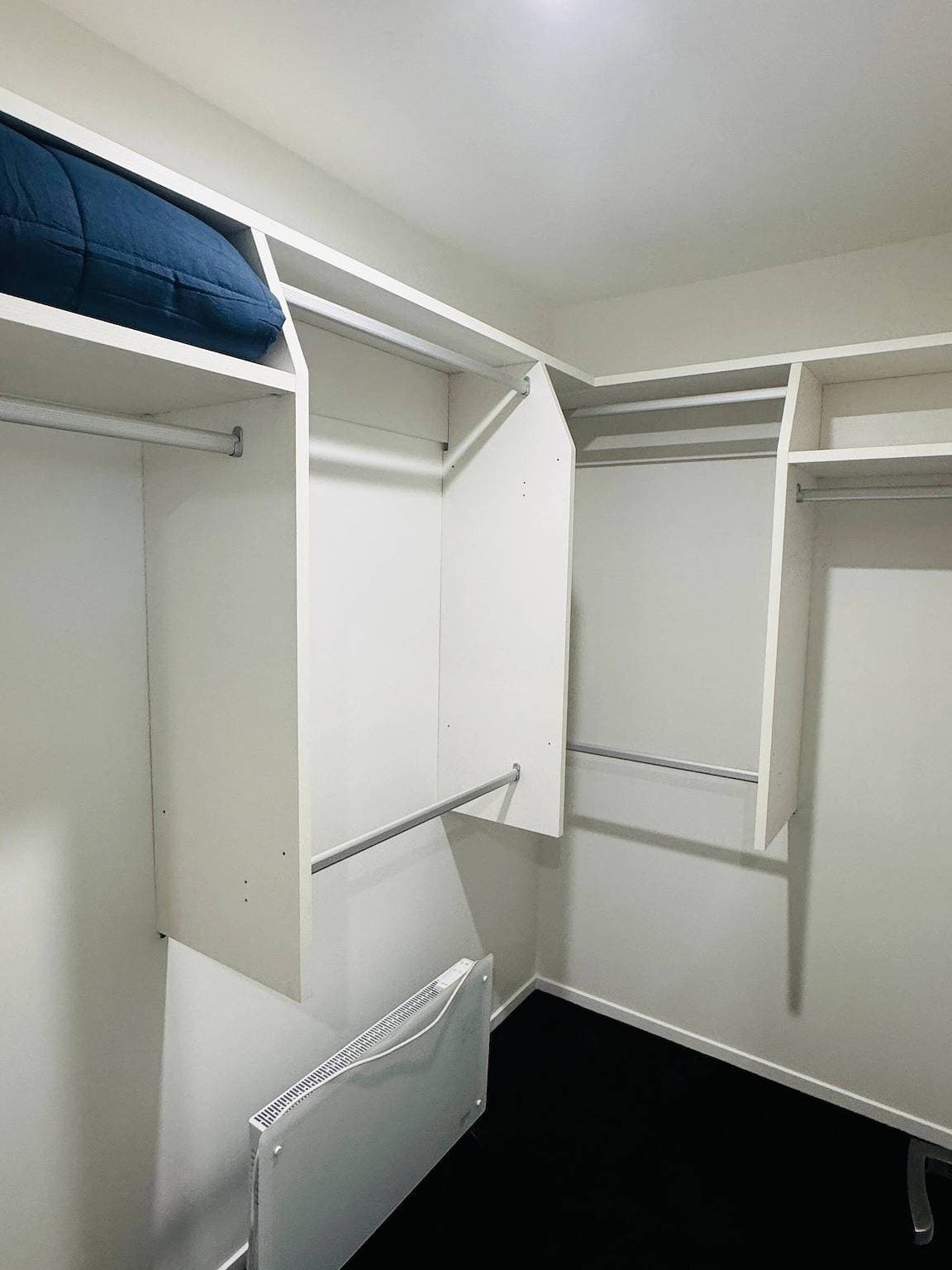 Foto 6 von 15: Zimmer mit eigenem Bad und Kochnische