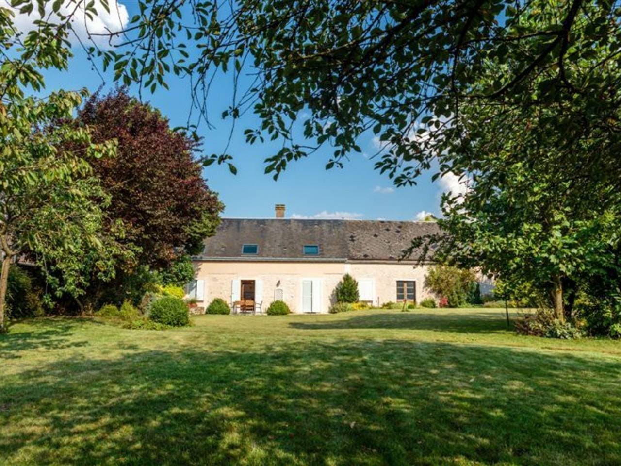 Gemütliches Landhaus in Poinville: Großzügiger Garten, Terrasse, 3 Schlafzimmer, voll ausgestattet 1