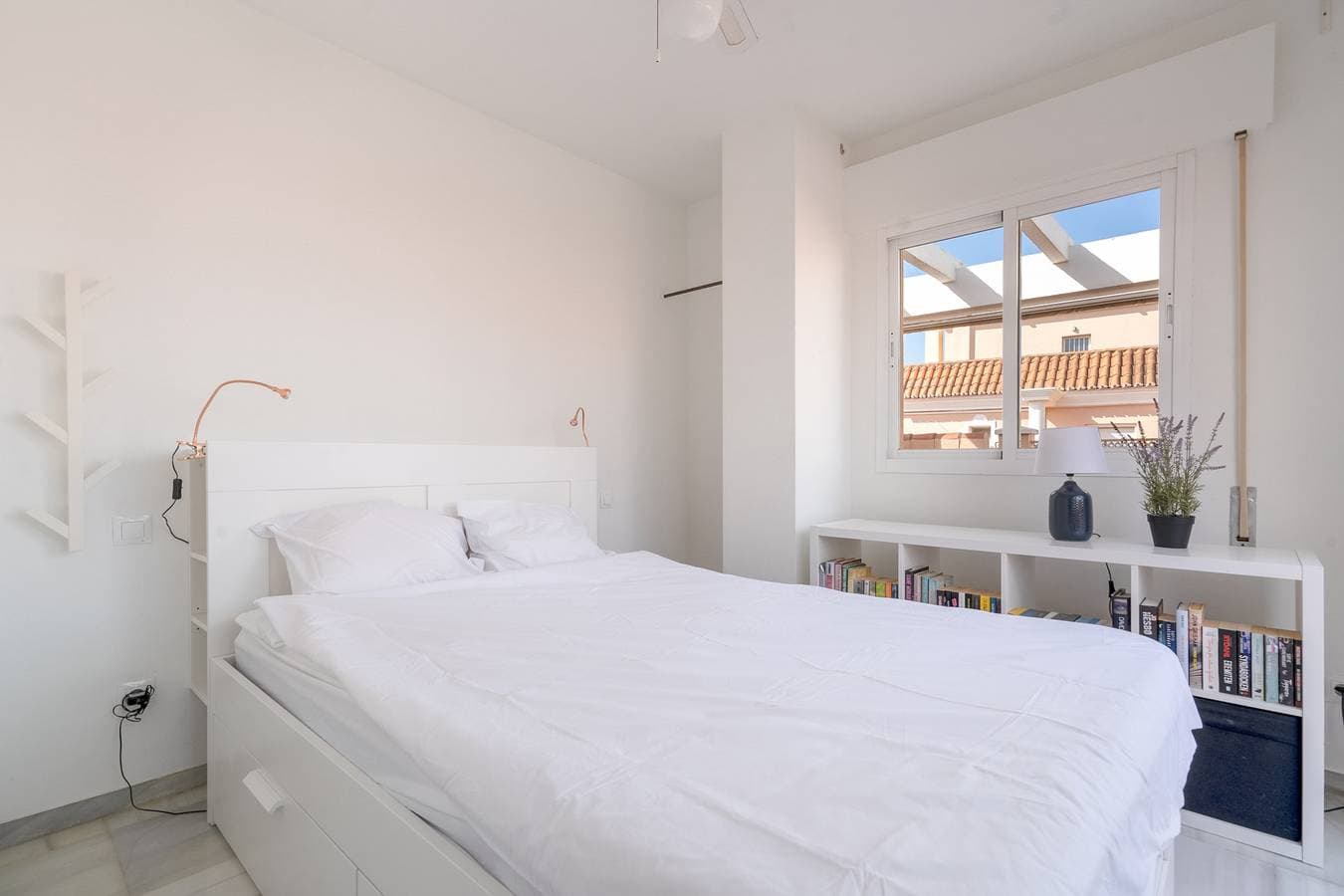 Foto 10 von 14: 28. Rooftop penthouse 155m to beach in Sabinillas