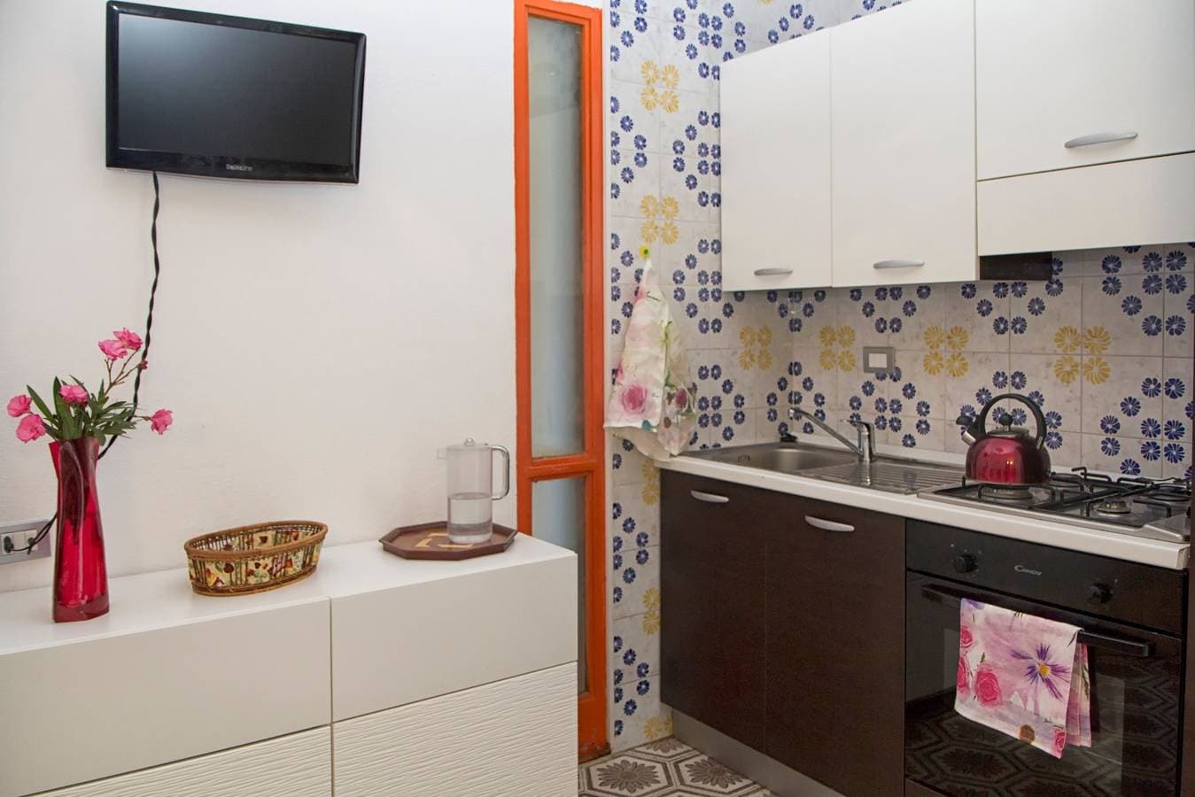 Foto 10 von 35: Ferienhaus 'Cala Lupo' mit privater Terrasse, privatem Garten und Klimaanlage