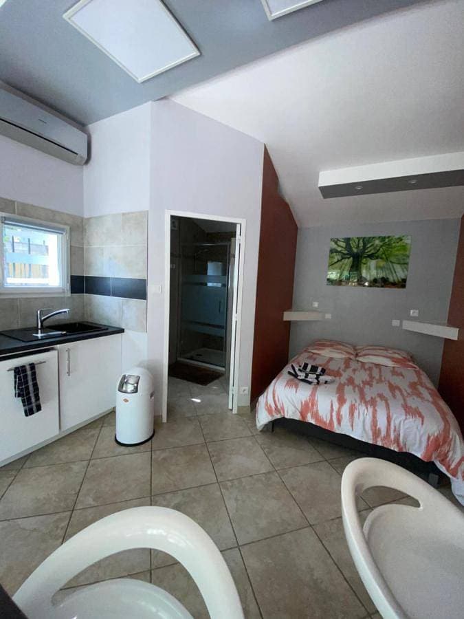 Foto 4 von 68: One-Bedroom Apartment