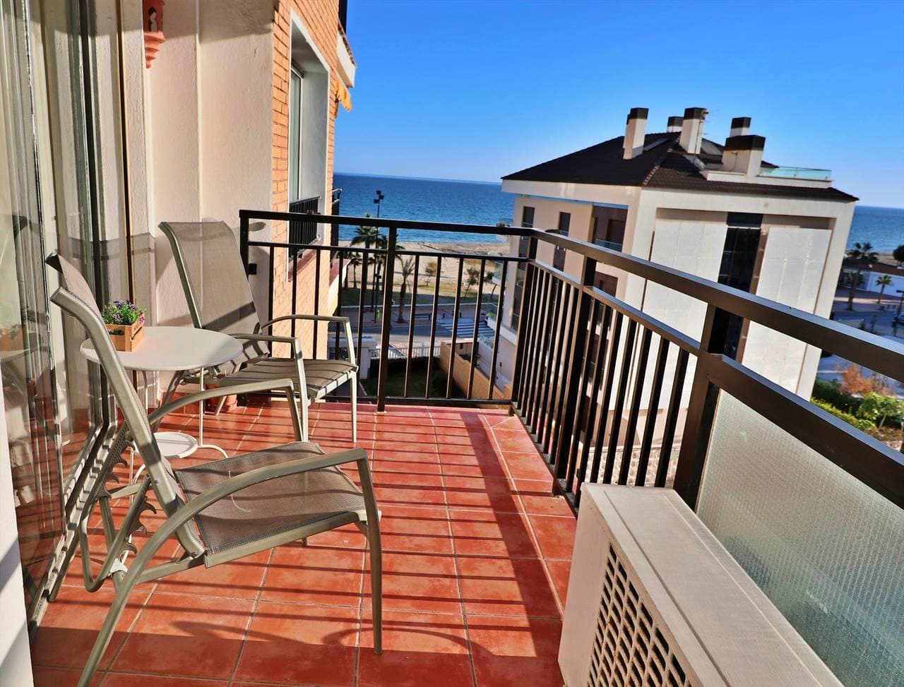 Foto 3 von 16: Beachfront Apartment Ronda 4J
