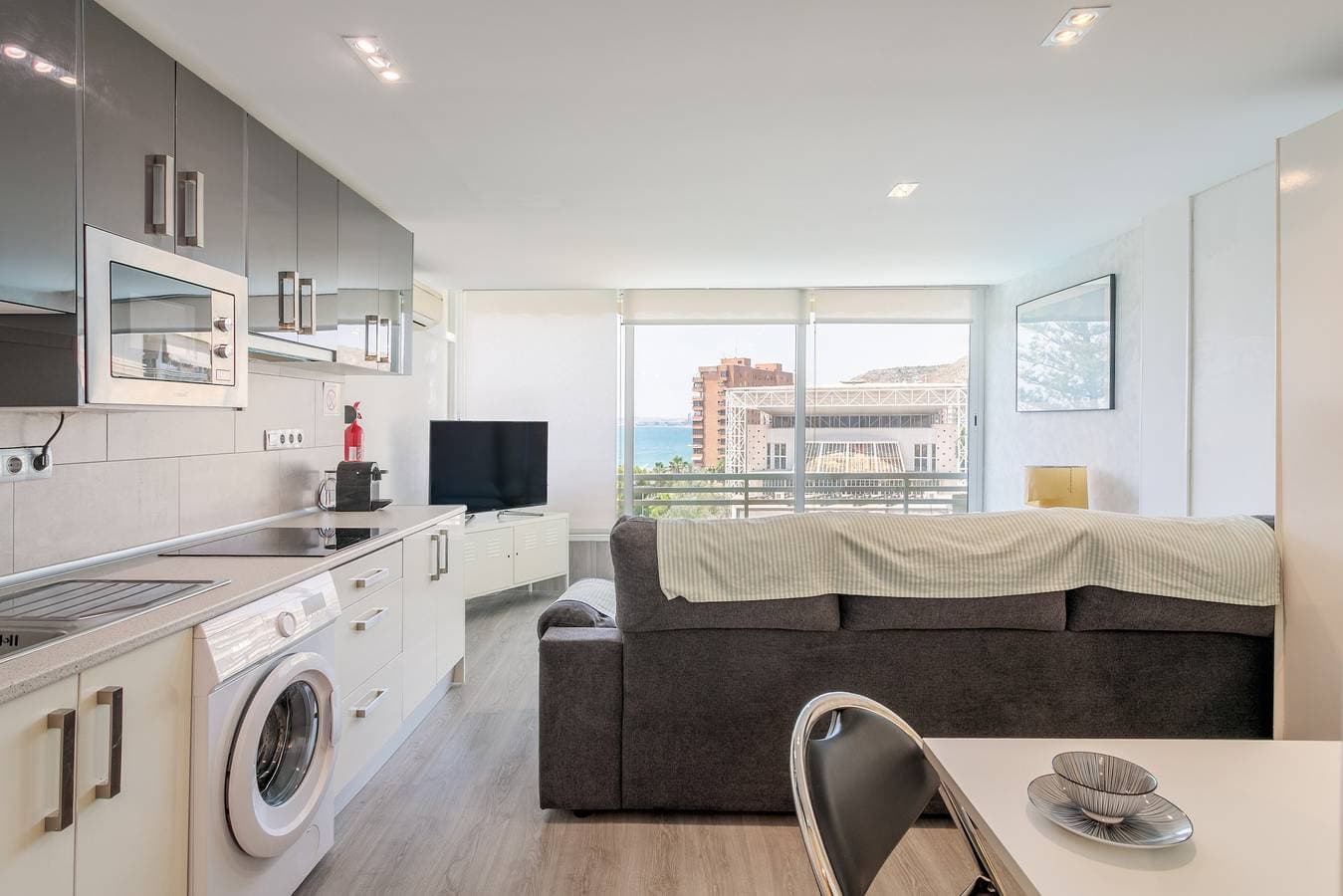 Foto 10 von 25: Ferienwohnung 'Vistas Al Mar' mit Gemeinschaftspool, Wi-Fi und Klimaanlage