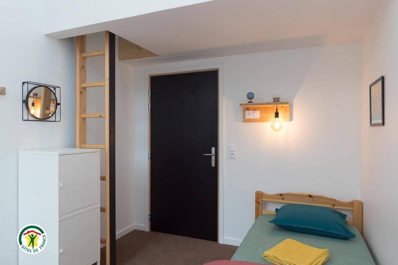 Foto 3 von 6: 6-Bed Mixed Dormitory Room