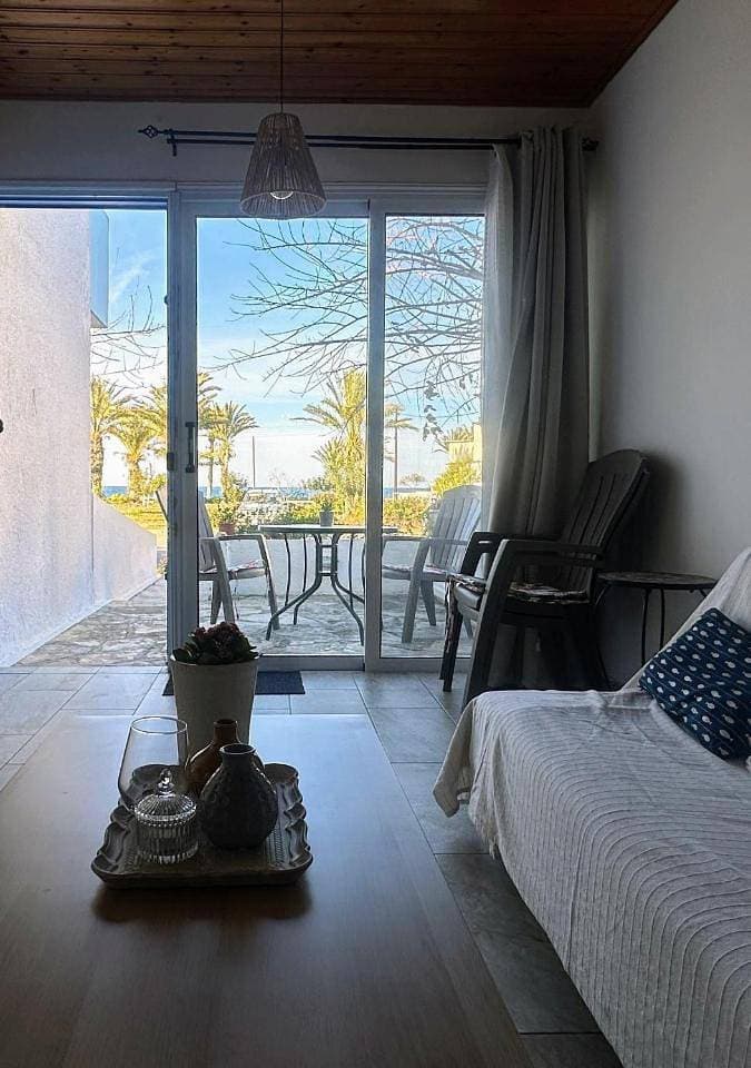 Foto 10 von 13: Two-Bedroom Apartment with Balcony and Terrace