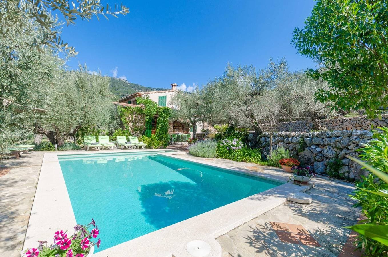 Foto 4 von 47: S'Olivaret  - Ferienhaus mit privaten Pool in Fornalutx. WiFi gratis