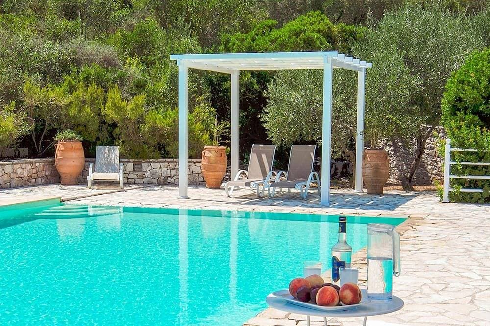 Villa Stelios in Paxi 1