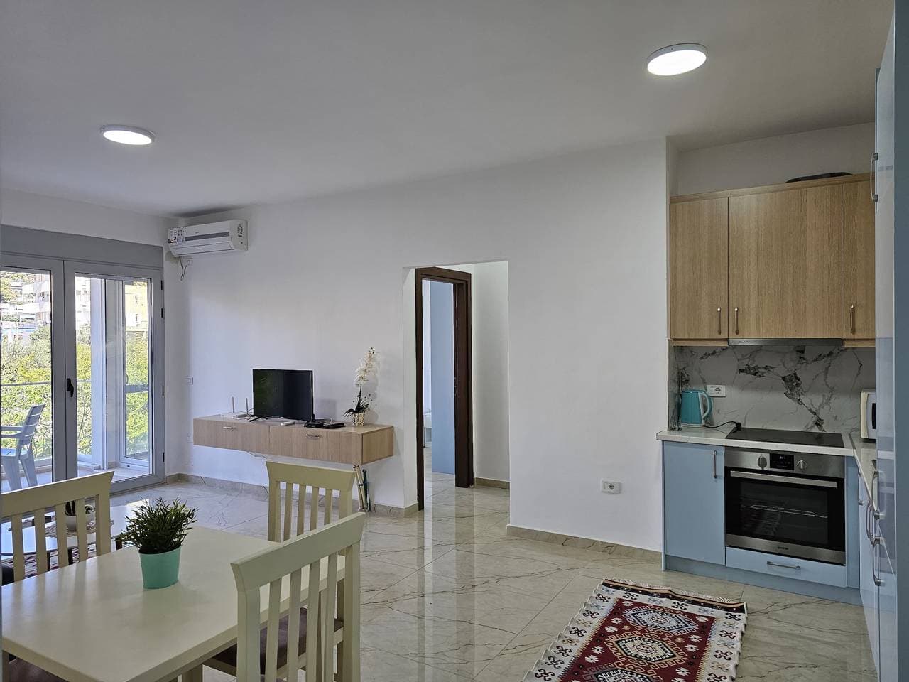 Foto 3 von 29: Ferienwohnung für 3 Personen mit Balkon