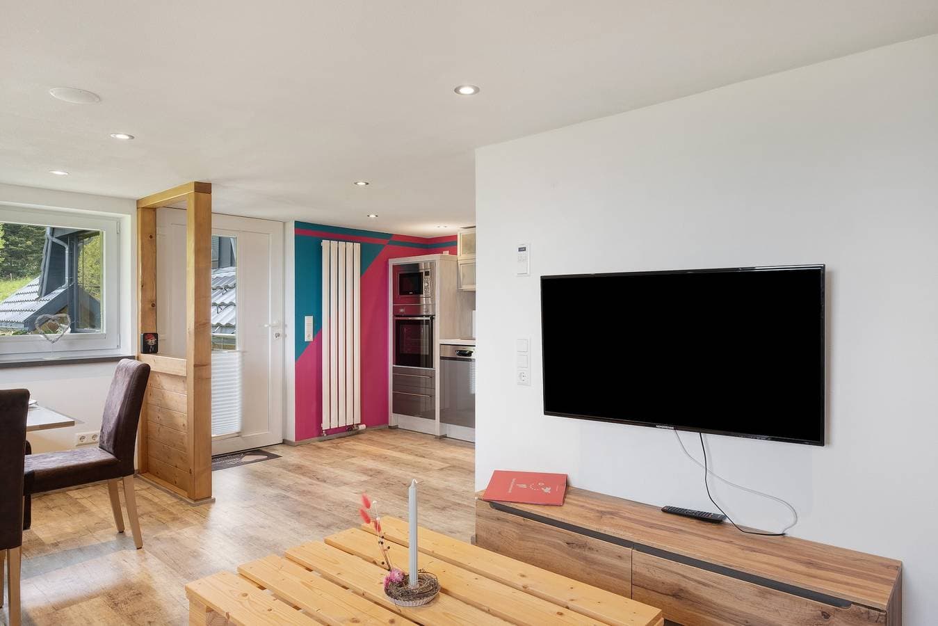 Foto 5 von 36: Ferienwohnung Zwergenschlössle mit Privatem Garten und Wi-Fi