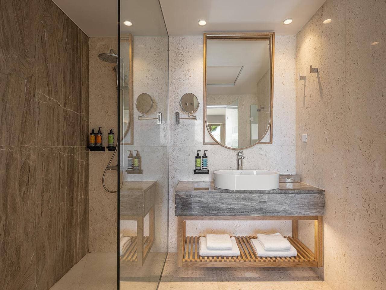 Foto 7 von 16: Premium Room Private Pool - Residence Collection (Adults Only 13+)