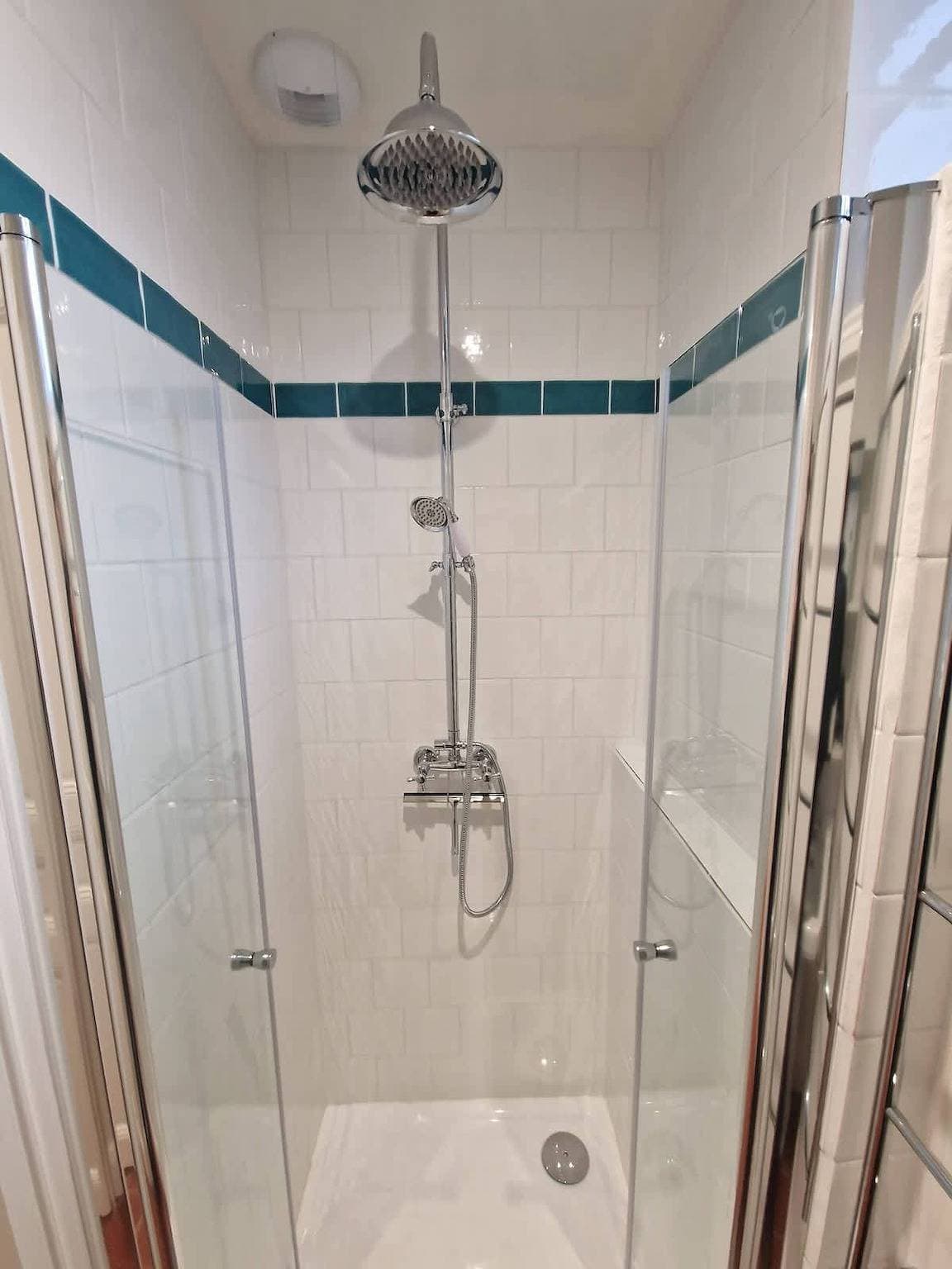Foto 7 von 21: Appartement T2 calme et lumineux à Arras en rez-de-chaussée