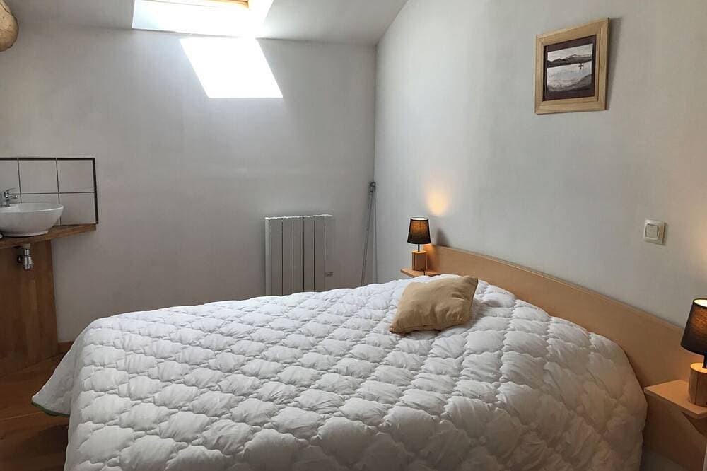 Foto 2 von 12: Gîte Lamarlière - Savigny-Sous-Faye