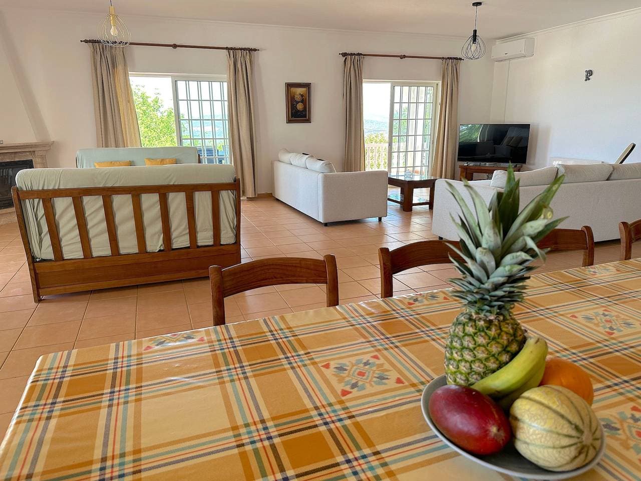 Foto 9 von 128: BnB Homes Luxurious Villa with 5 bedrooms & pool