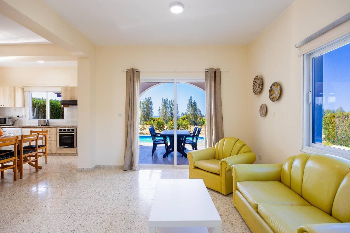 Foto 6 von 29: Villa für 4 Personen mit Balkon