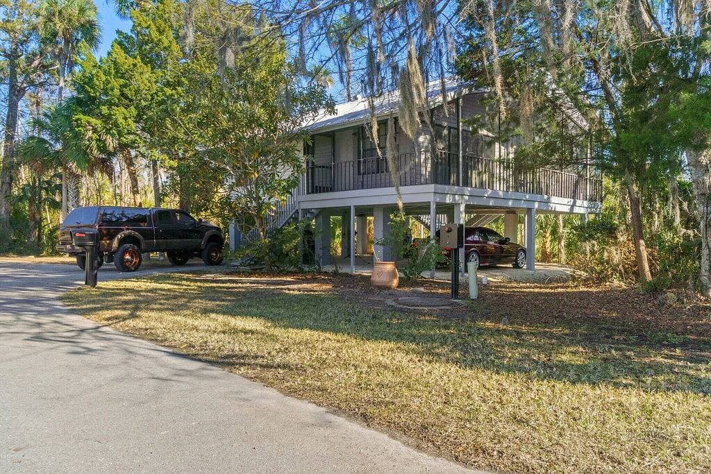 Foto 10 von 47: Stilted home on private peninsula. Close to restaurants, boat ramps