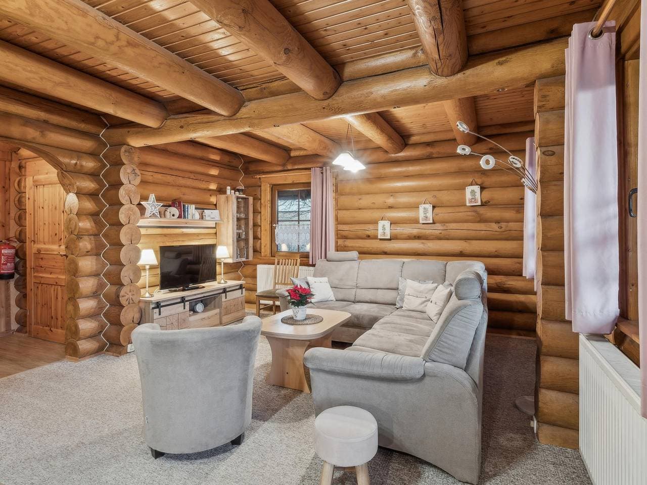 Foto 4 von 20: Gemütliches Holzstammhaus mit Garten im Harz
