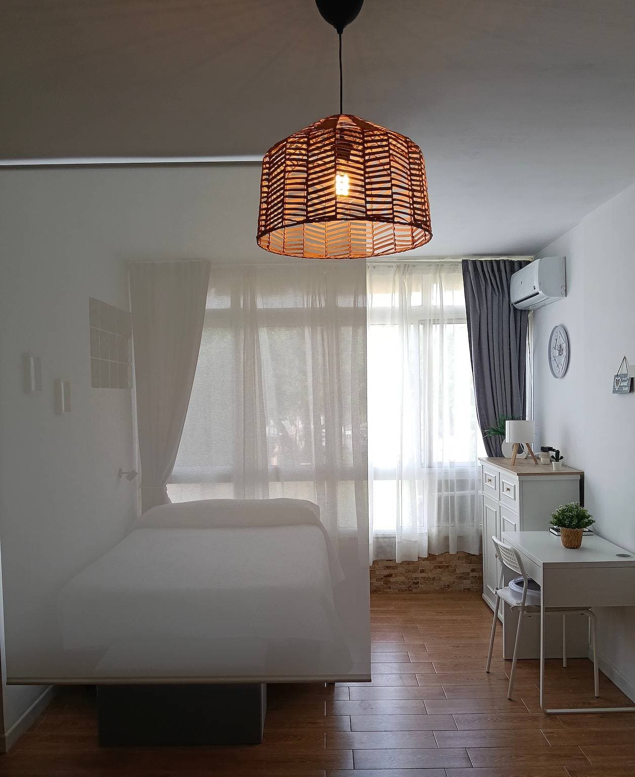 Foto 3 von 24: Einzimmerapartment 'Torremolinos' mit Gemeinschaftspool, Gemeinschaftsgarten und WLAN