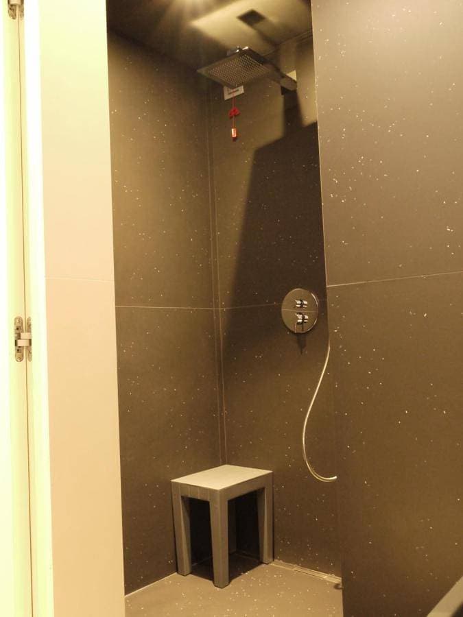 Foto 4 von 32: Triple Room with Balcony