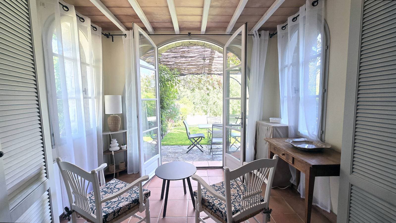 Foto 2 von 26: Appartement 2 Chambres -50m2-  Avec Vue Sur Golf (N°23)