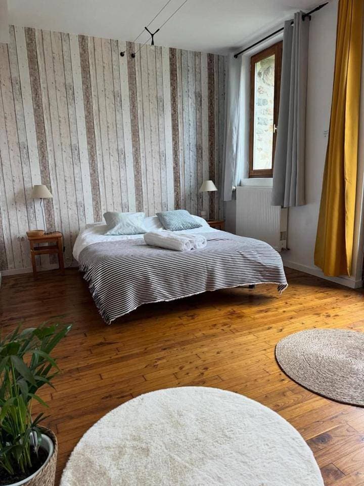 Foto 7 von 8: Double Room with Private Bathroom