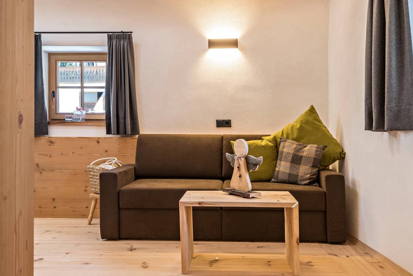 Foto 6 von 22: Ferienwohnung "Hatzeshof-Blumenwiese" mit Bergblick, WLAN, Balkon & Garten
