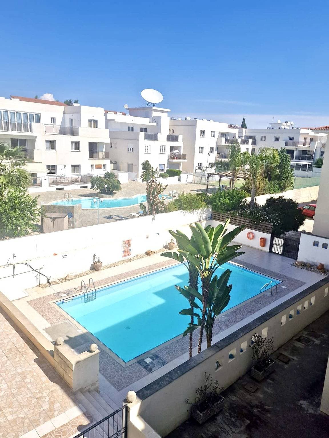 Charmantes Oroklini Penthouse mit Meerblick und privatem Parkplatz 1