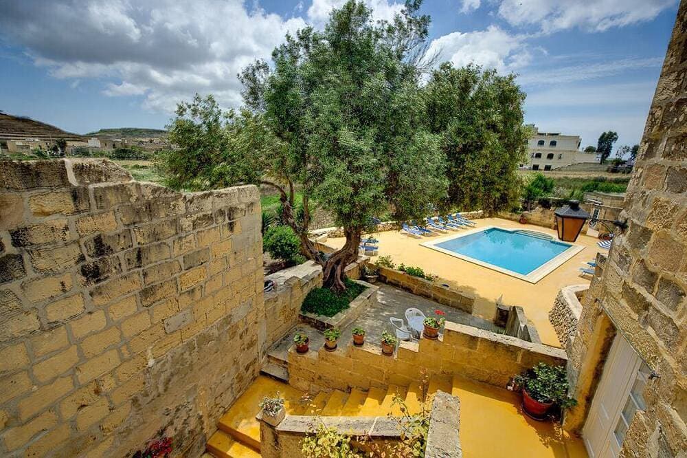 Dar ta' Lulu - 2 bedroom house with valley views 1