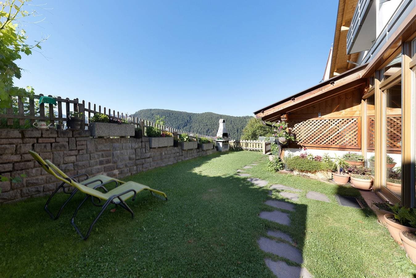 Foto 5 von 24: Apartment Panorama – Traumblick auf den Latemar bei Bozen