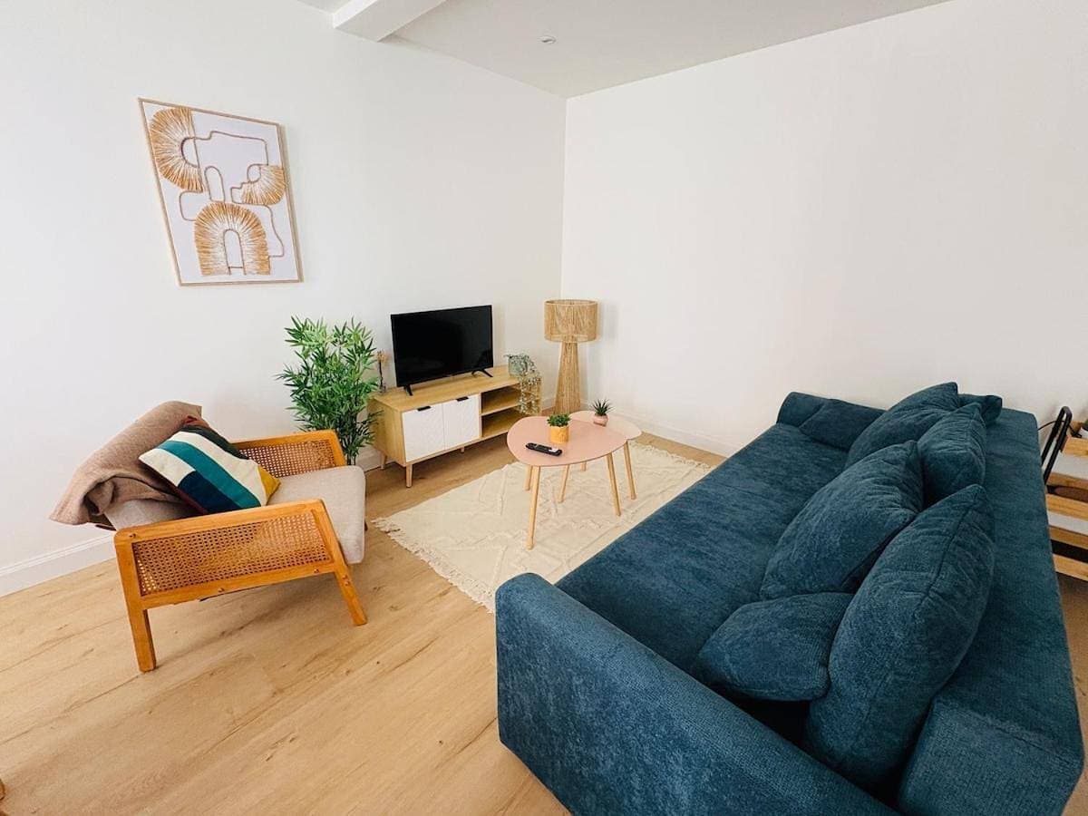 Foto 4 von 25: Two-Bedroom Apartment
