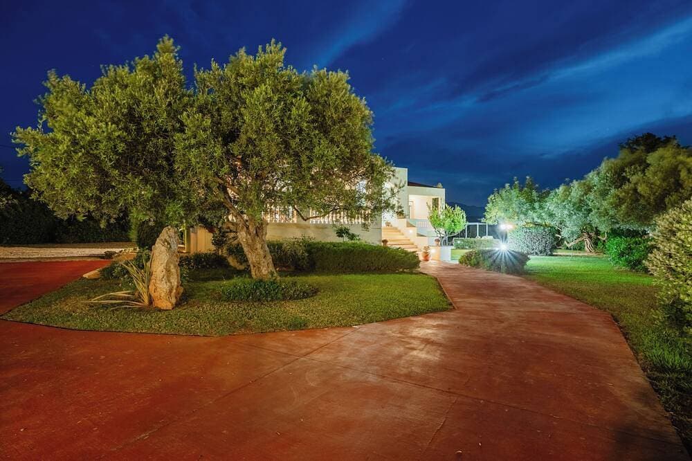 Foto 6 von 30: Villa Deleni - Private Pool, Sea Views & Gardens