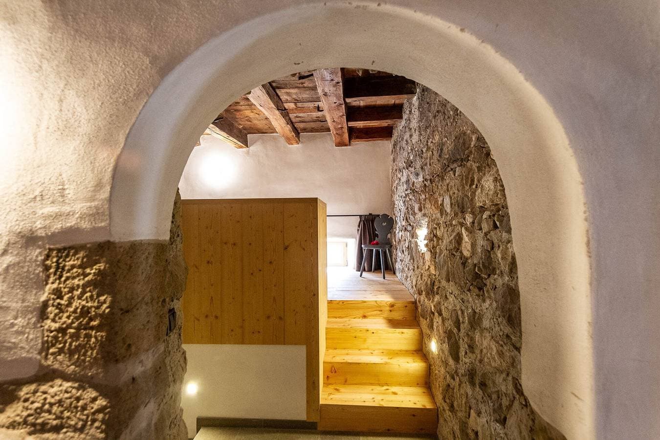 Foto 2 von 11: Ferienwohnung "Daimlhof Ferienwohnung Schlernstein" mit Bergblick, Garten, Balkon und WLAN