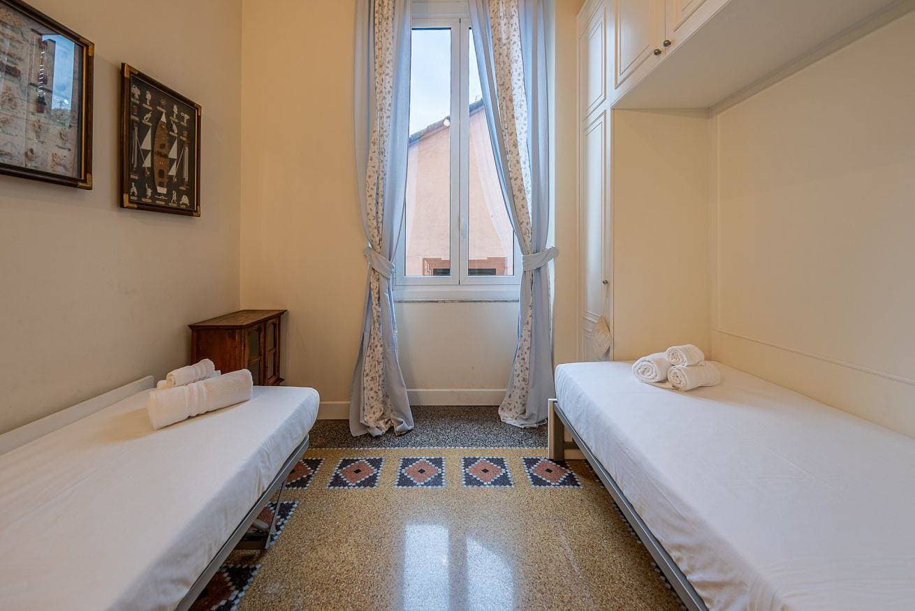 Foto 4 von 55: 02122 - Rapallo Beach House