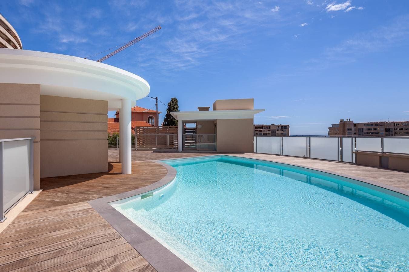 Foto 2 von 13: Ferienwohnung für 4 Personen mit Pool
