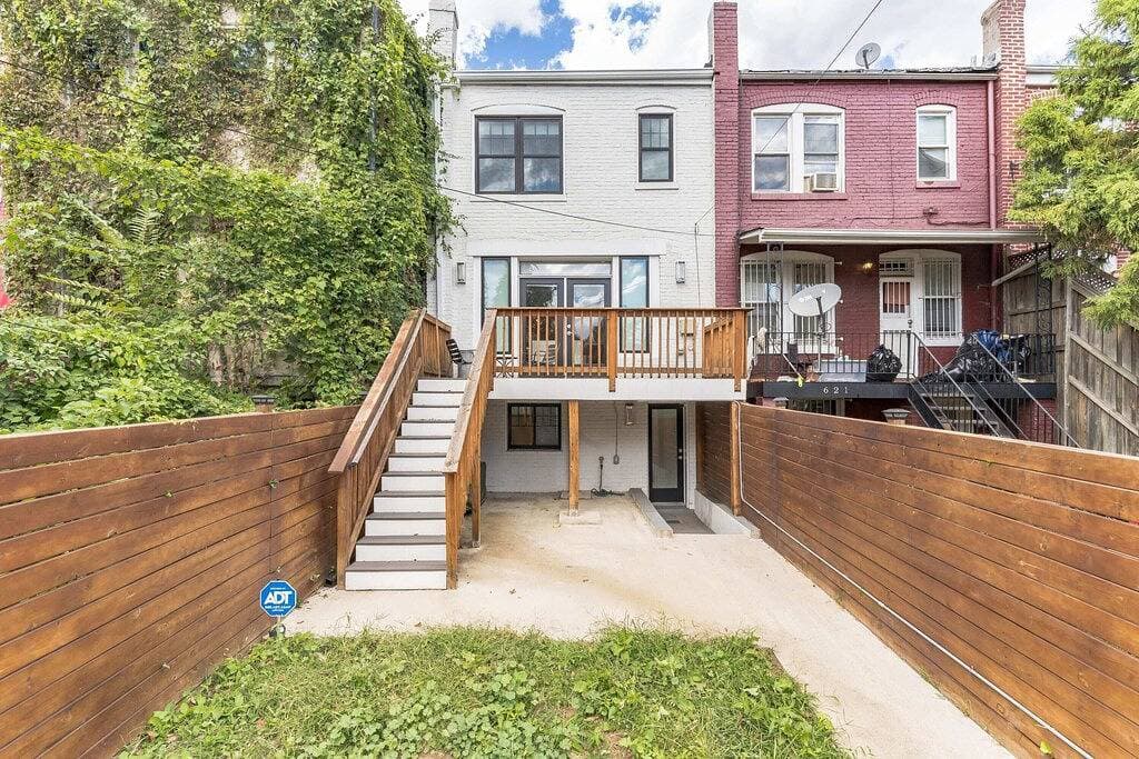 Foto 4 von 21: Lovely English Basement Apartment in Washington Dc