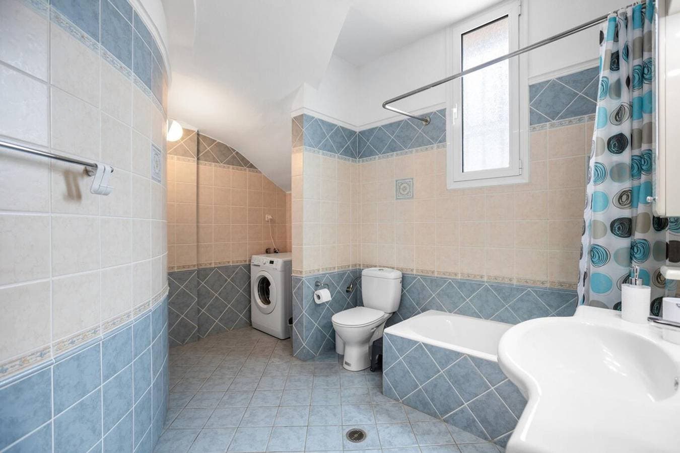 Foto 12 von 15: Ferienwohnung für 4 Personen mit Terrasse